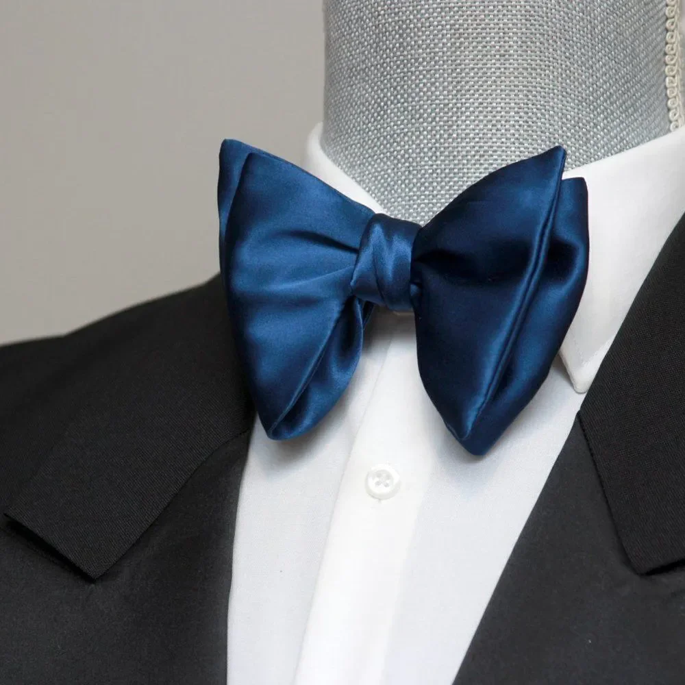 Men's Self-tied Bow‎ Tie 100%Silk Big Butterfly Blue Solid S641